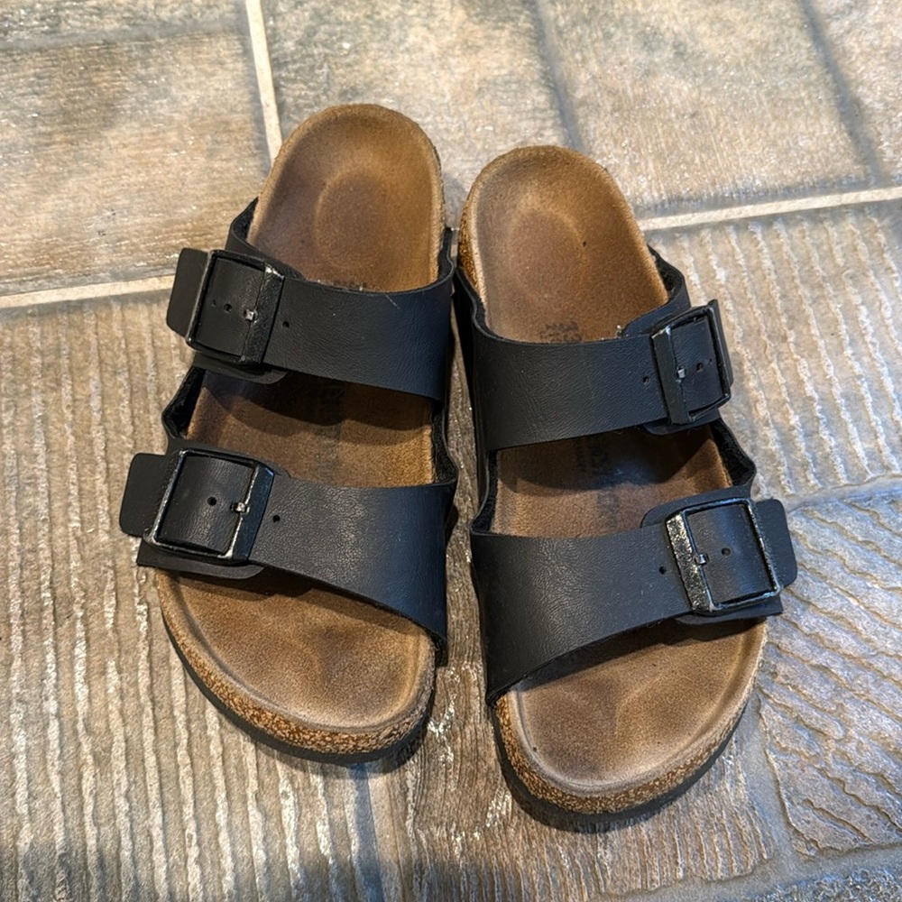 Girls Birkenstocks